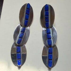 Native American Sterling Silver lapis earrings signed AA






 - Women Jewelry